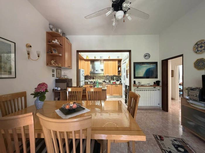 Casa con 5 locali in vendita in Fiumaretta Di Ameglia, Ameglia
