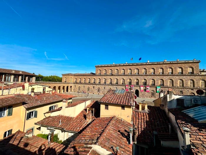Appartamento trilocale in vendita in Piazza dei Pitti, Ponte Vecchio Pitti, Firenze