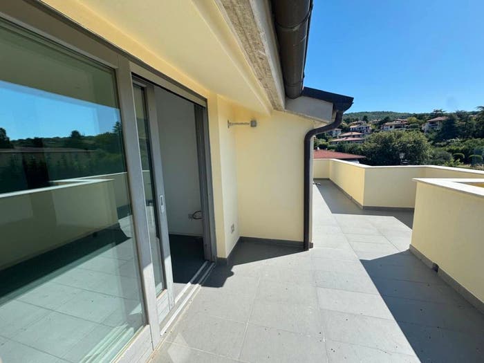 Appartamento trilocale in vendita in Via Mario Lucertini, Centro, Passignano sul Trasimeno