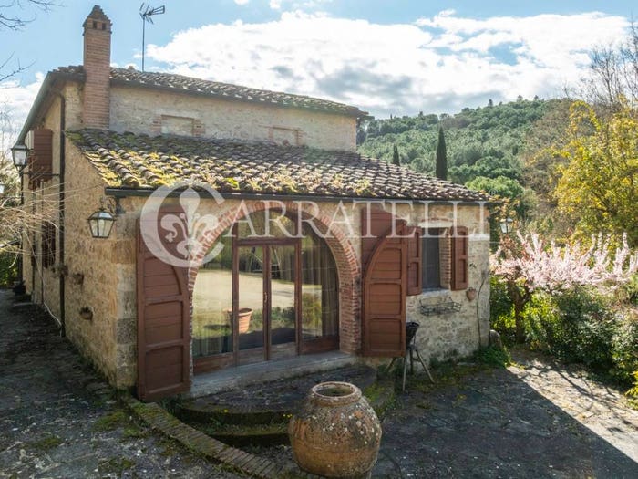 Casa con 6 locali in vendita in Via Roma, Centro, Asciano