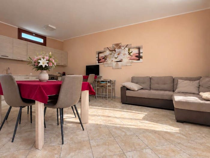 Casa trilocale in vendita in Via Ugo La Malfa, Decimoputzu