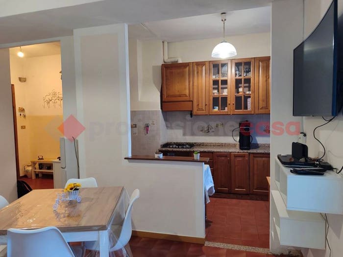 Appartamento trilocale in vendita in via Cava Gramolazzo, Gramolazzo, Minucciano