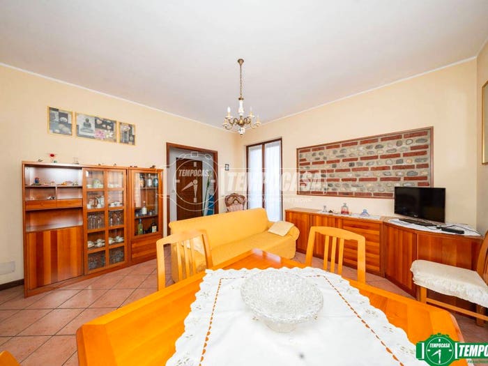 Appartamento trilocale in vendita in Via Sempione, Centro, Meina