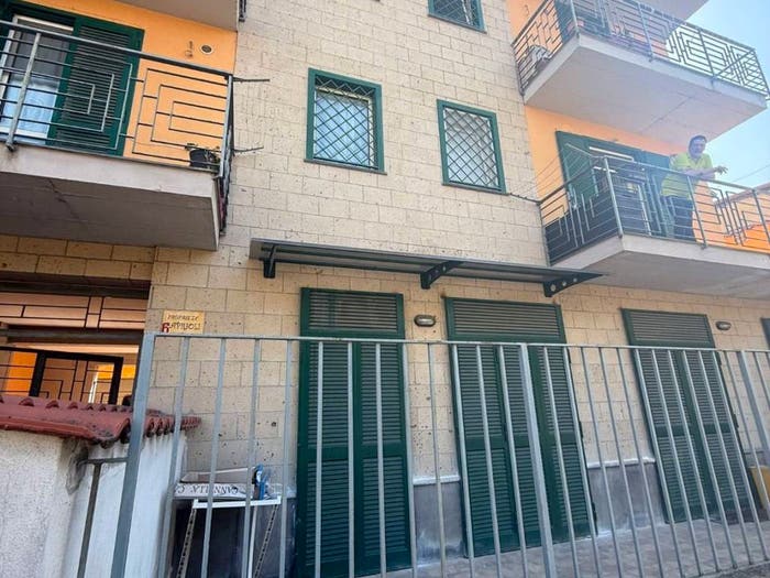 Casa con 6 locali in vendita in Via Pietro Nenni, Castello di Cisterna