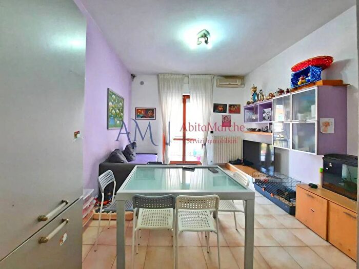 Appartamento trilocale in vendita in Via Forlanini Carlo, Centro, Fermo