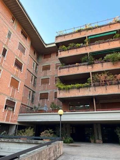 Appartamento con 6 locali in vendita in Lungarno del Tempio, Beccaria Colombo, Firenze