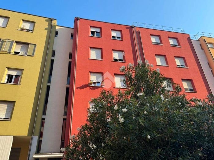 Appartamento trilocale in vendita in Pilastro, Bologna