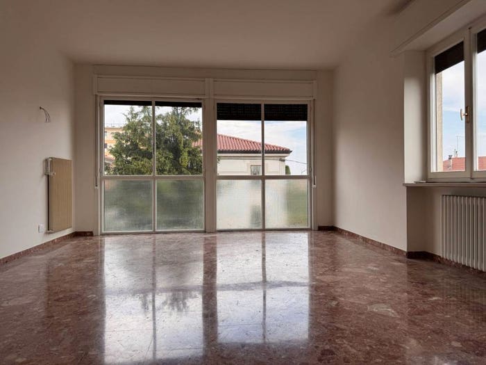 Appartamento quadrilocale in vendita in Via Bernucci, Centro, Bassano del Grappa