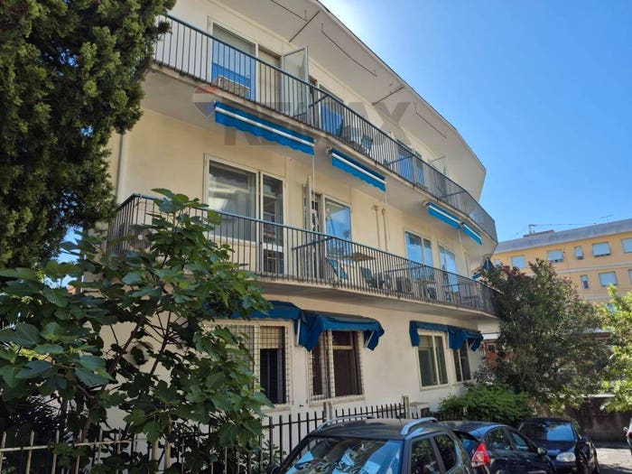 Casa con 6 locali in vendita in Centro, Varazze