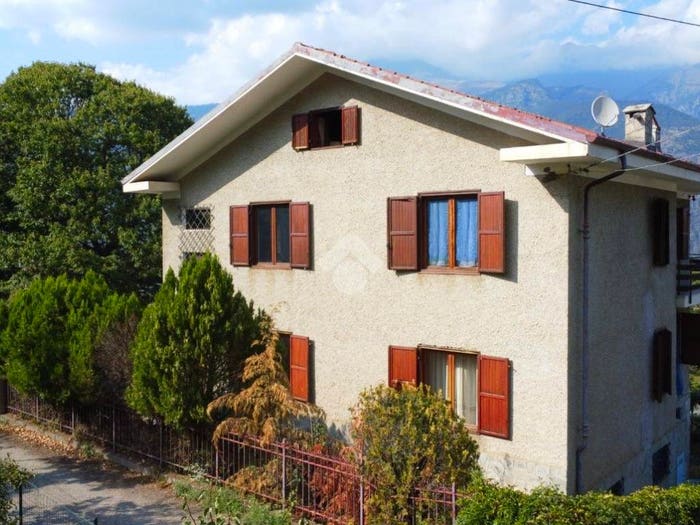 Casa con 6 locali in vendita in Via suffis, Centro, Meana di Susa