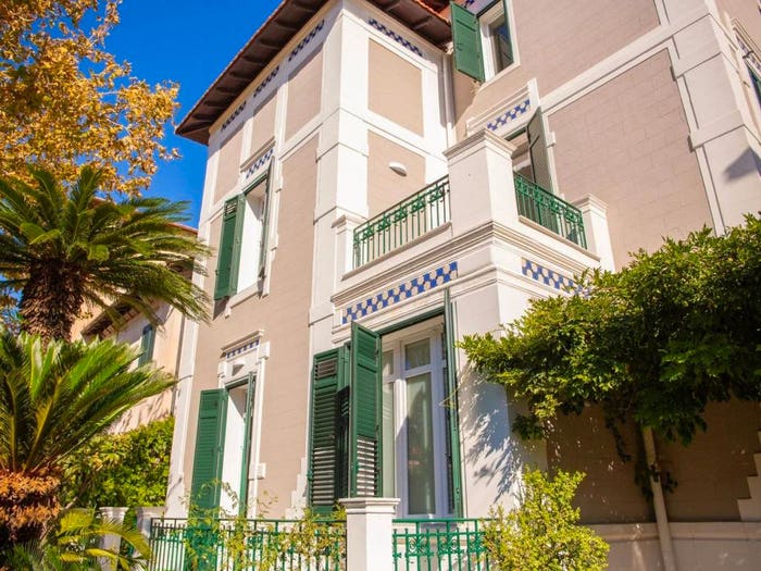 Casa con 6 locali in vendita in Viale Margherita di Savoia, Mondello Valdesi, Palermo