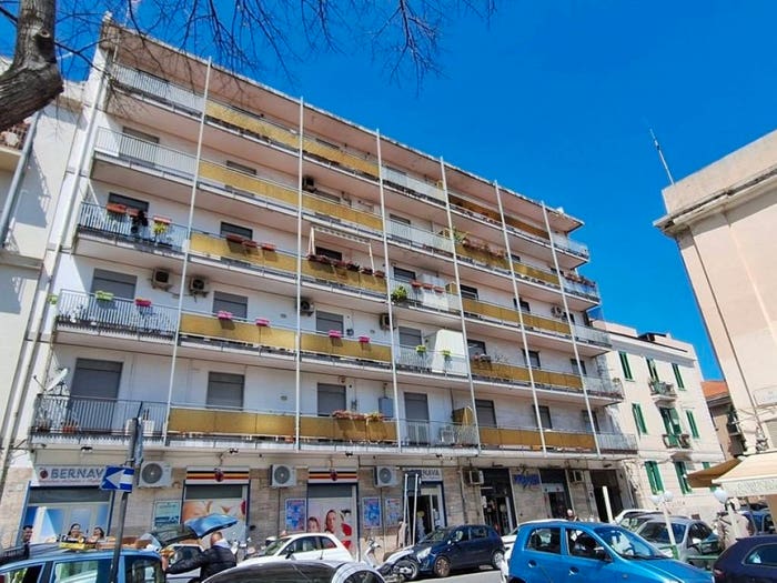 Appartamento quadrilocale in vendita in Via SMaria di Gesù Inferiore, Giostra, Messina