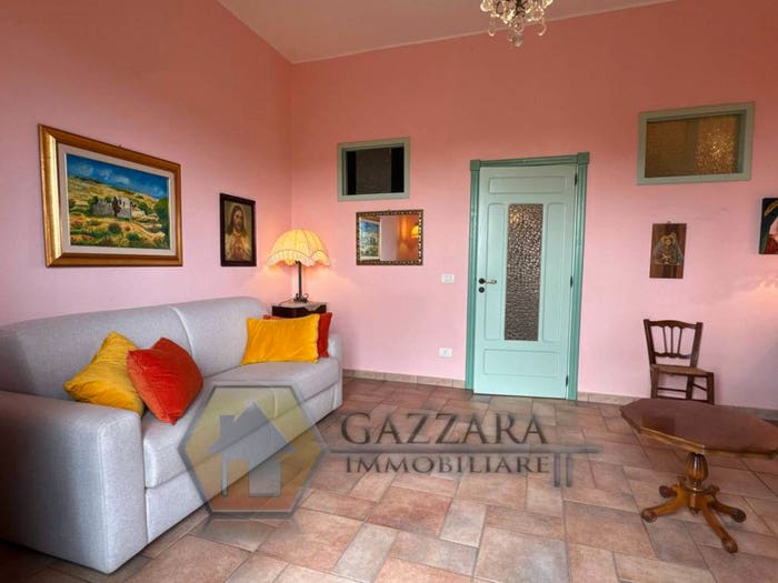 Casa trilocale in vendita in Buscemi