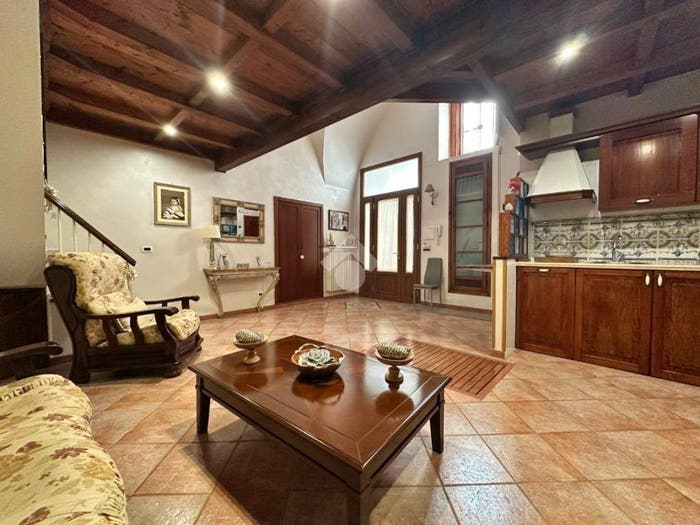 Appartamento trilocale in vendita in Via Martiri Fosse Ardeatine, Centro, Cerignola