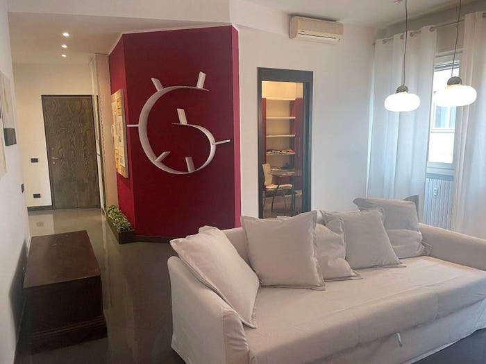 Appartamento trilocale in vendita in Via Defendente da Lodi, Città Bassa Laghi, Lodi