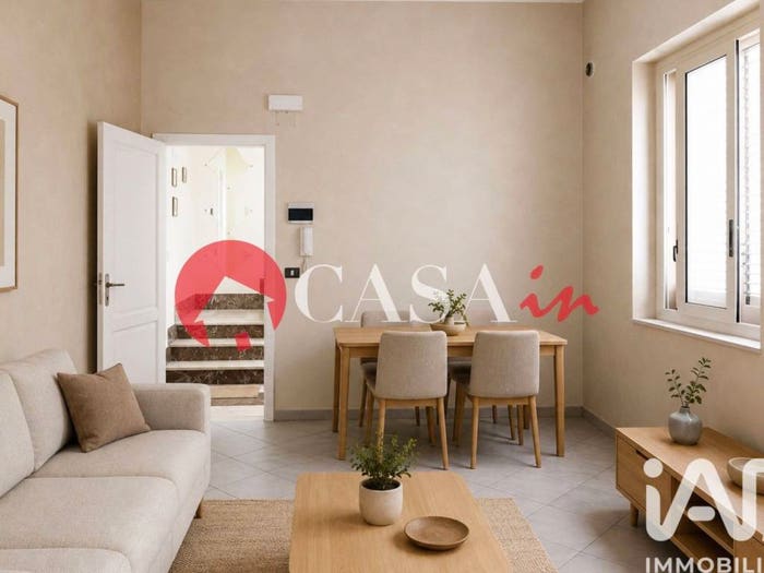 Appartamento con 6 locali in vendita in Via Luigi Rizzo, Acquedolci