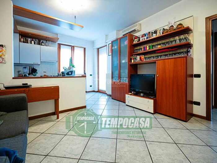 Appartamento bilocale in vendita in Piazza Brigata Garibaldi, Centro, Nerviano
