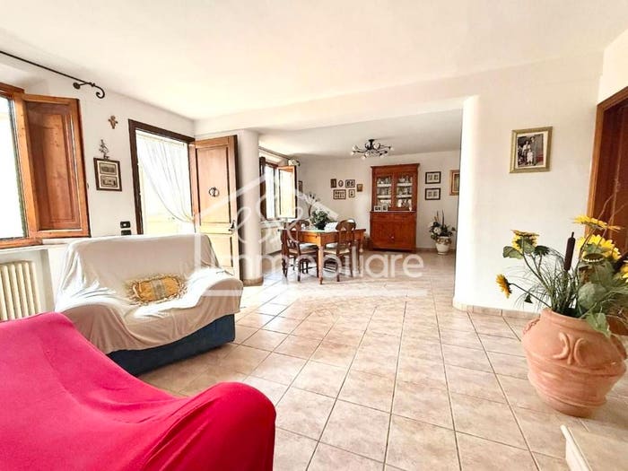 Casa con 5 locali in vendita in Via di Pianezzoli, Cerbaiola Corniola, Empoli