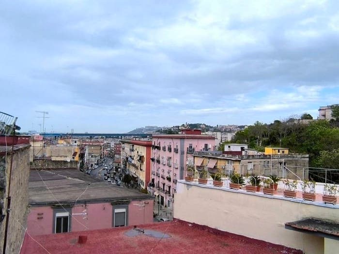 Appartamento bilocale in vendita in Via Marigliano, Capodichino, Napoli
