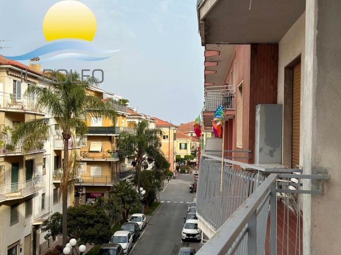 Appartamento trilocale in affitto in Via Biancheri, Centro, Diano Marina