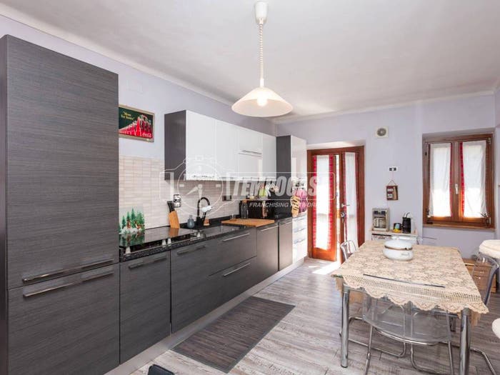 Appartamento bilocale in vendita in Via Torino, Centro, Castiglione Torinese