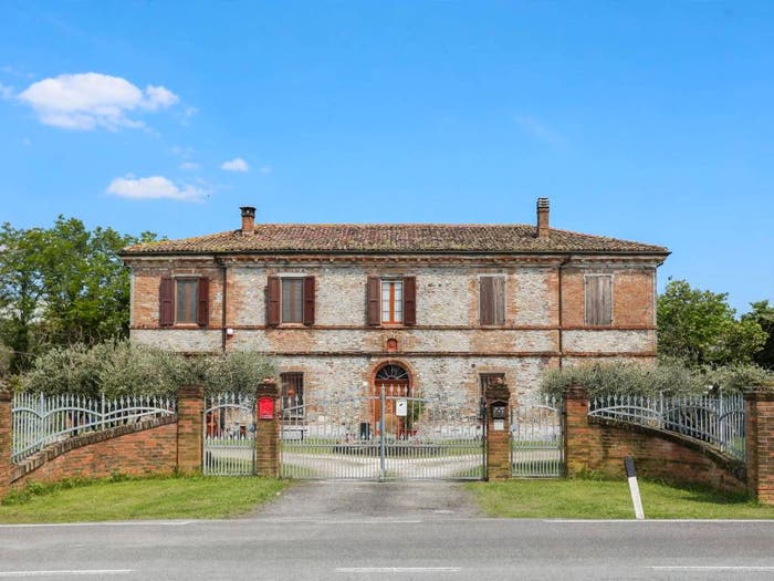 Casa con 6 locali in vendita in Viale dell'Appennino, San Martino in Strada, Forlì