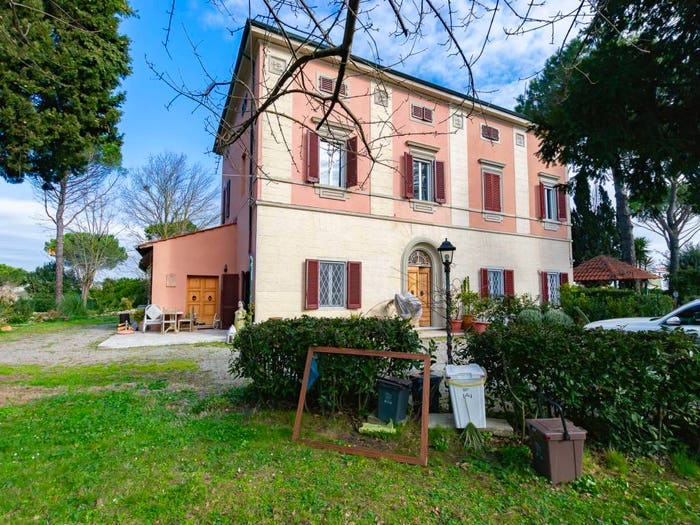 Casa con 6 locali in vendita in Via di Santa Lucia Nord, Santa Lucia La Borra, Pontedera