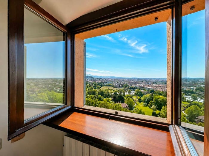 Appartamento trilocale in vendita in Via San Matteo alla Benaglia, Loreto, Bergamo