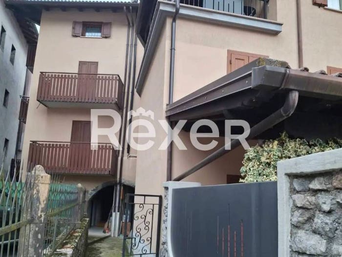 Casa con 6 locali in vendita in Via Straulino, Centro, Sutrio
