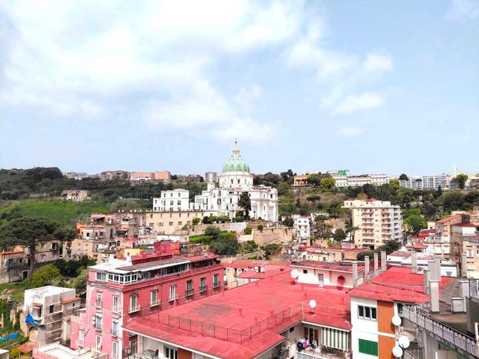 Appartamento con 5 locali in vendita in Corso Amedeo di Savoia, Stella Materdei, Napoli