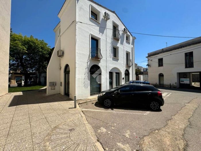 Appartamento trilocale in vendita in Via Eleonora D'Arborea, Centro, Tortolì
