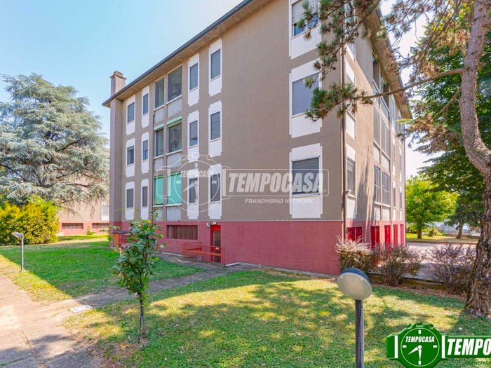 Appartamento trilocale in vendita in Via Moruzzi, Policlinico, Pavia