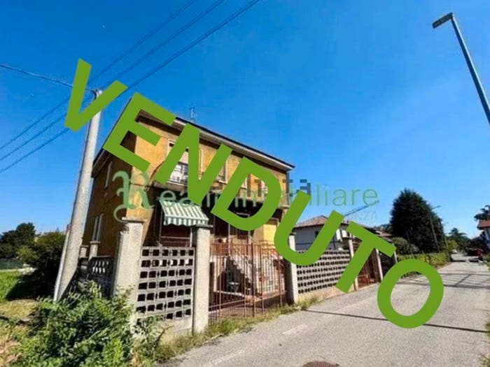 Casa con 6 locali in vendita in Via Alfonso Marelli, San Fruttuoso, Monza