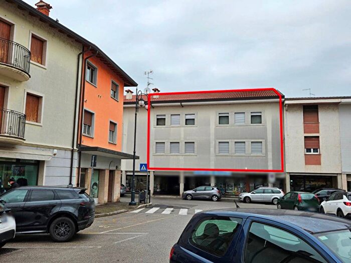 Appartamento quadrilocale in vendita in Via Roma, Centro, San Giorgio di Nogaro