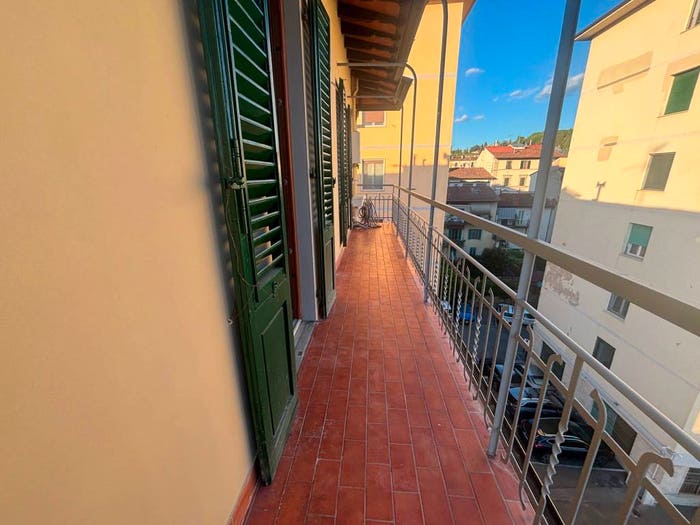 Appartamento con 5 locali in vendita in VIA FABBRONI, Leopoldo Vittorio Emanuele Statuto, Firenze