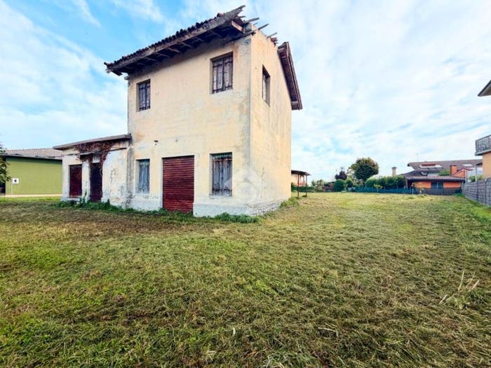 Casa con 5 locali in vendita in Via della Laguna, Centro, Palazzolo dello Stella