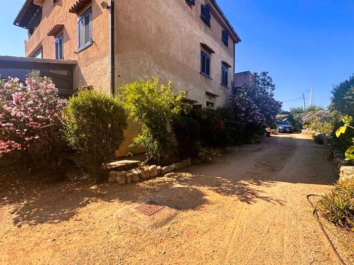 Appartamento con 5 locali in vendita in Via Pedra Longa, Murta Maria Porto Istana, Olbia