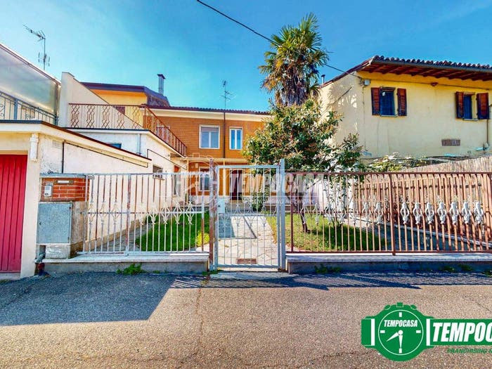 Casa quadrilocale in vendita in Via Bassignana, Rivarone