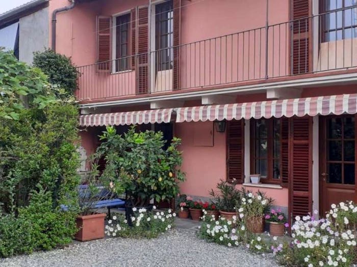 Casa con 6 locali in vendita in Via Senato, Chiavazza, Biella