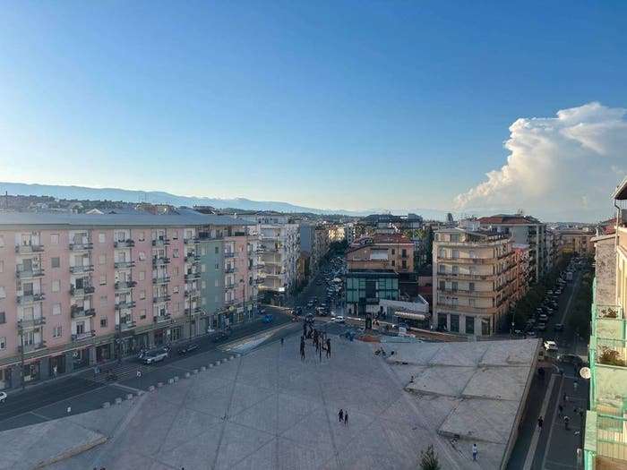 Appartamento con 6 locali in vendita in Piazza Carlo F Bilotti, Centro, Cosenza