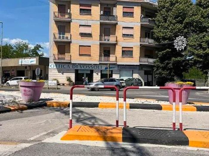 Appartamento quadrilocale in vendita in Via Livio De Carolis, Madonna Della Neve, Frosinone
