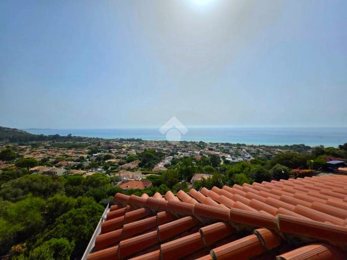 Appartamento trilocale in vendita in Via caboto, Monte Nai, Muravera