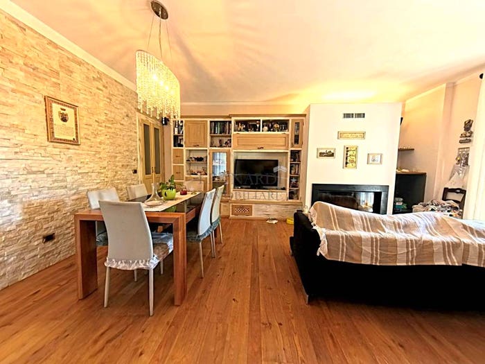 Appartamento trilocale in vendita in Via Guglielmo Marconi, Anghiari