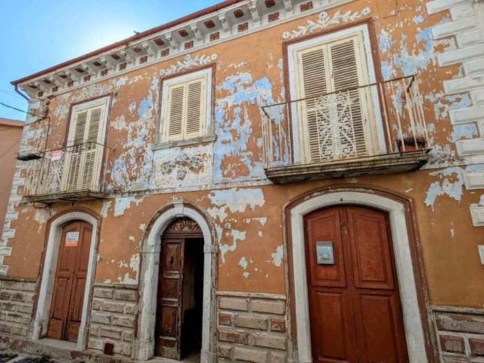 Casa quadrilocale in vendita in Corso Giuseppe Garibaldi, Roccasicura