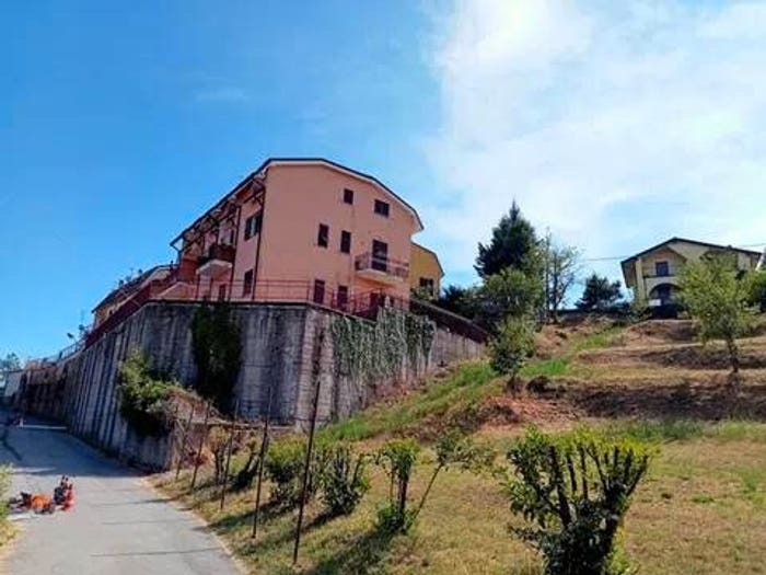 Appartamento quadrilocale in vendita in Pille, Tavarone, Maissana