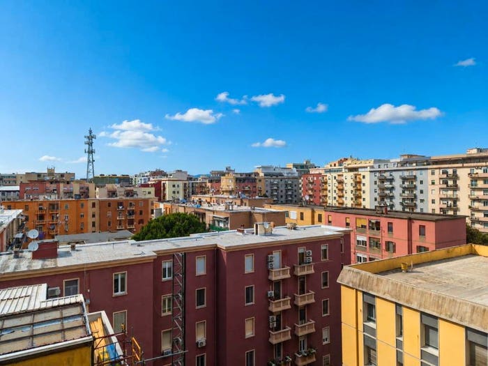 Appartamento con 5 locali in vendita in Via Torquato Tasso, San Benedetto, Cagliari