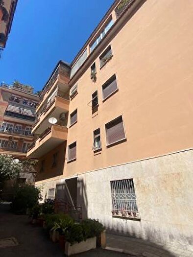 Appartamento trilocale in vendita in Via Edmondo Fusciardi, Monteverde Vecchio, Roma