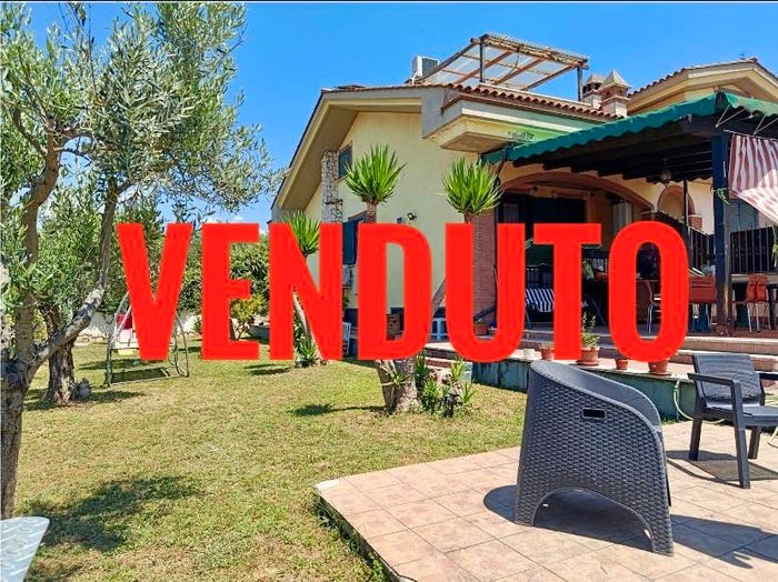 Casa con 6 locali in vendita in Via Marano Equo, Setteville Nord, Guidonia Montecelio