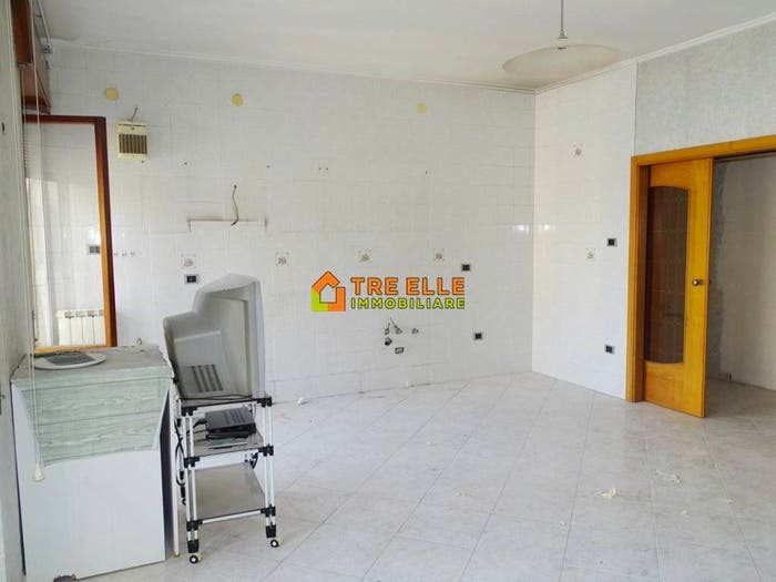 Appartamento trilocale in vendita in Corso Umberto I, Centro, Marigliano