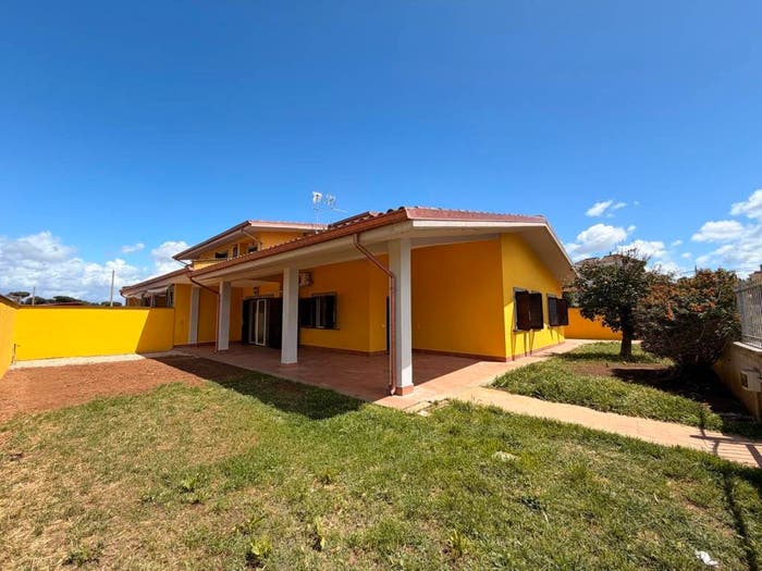 Casa con 5 locali in vendita in via degli Abeti, Villa Claudia, Anzio